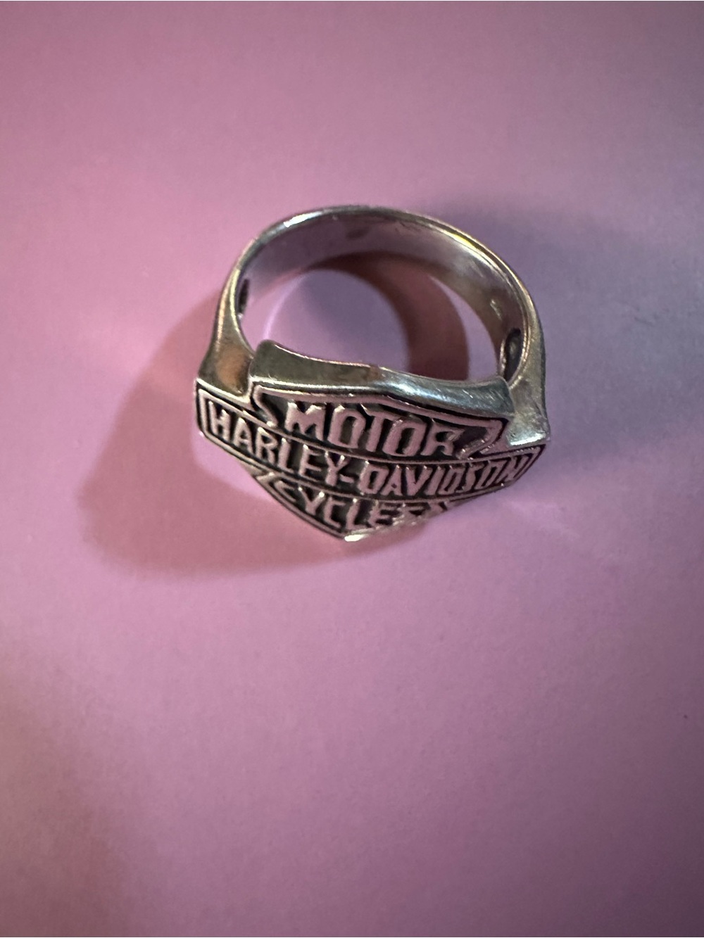 Harley-Davidson Silver Shield Logo Ring
Size 7